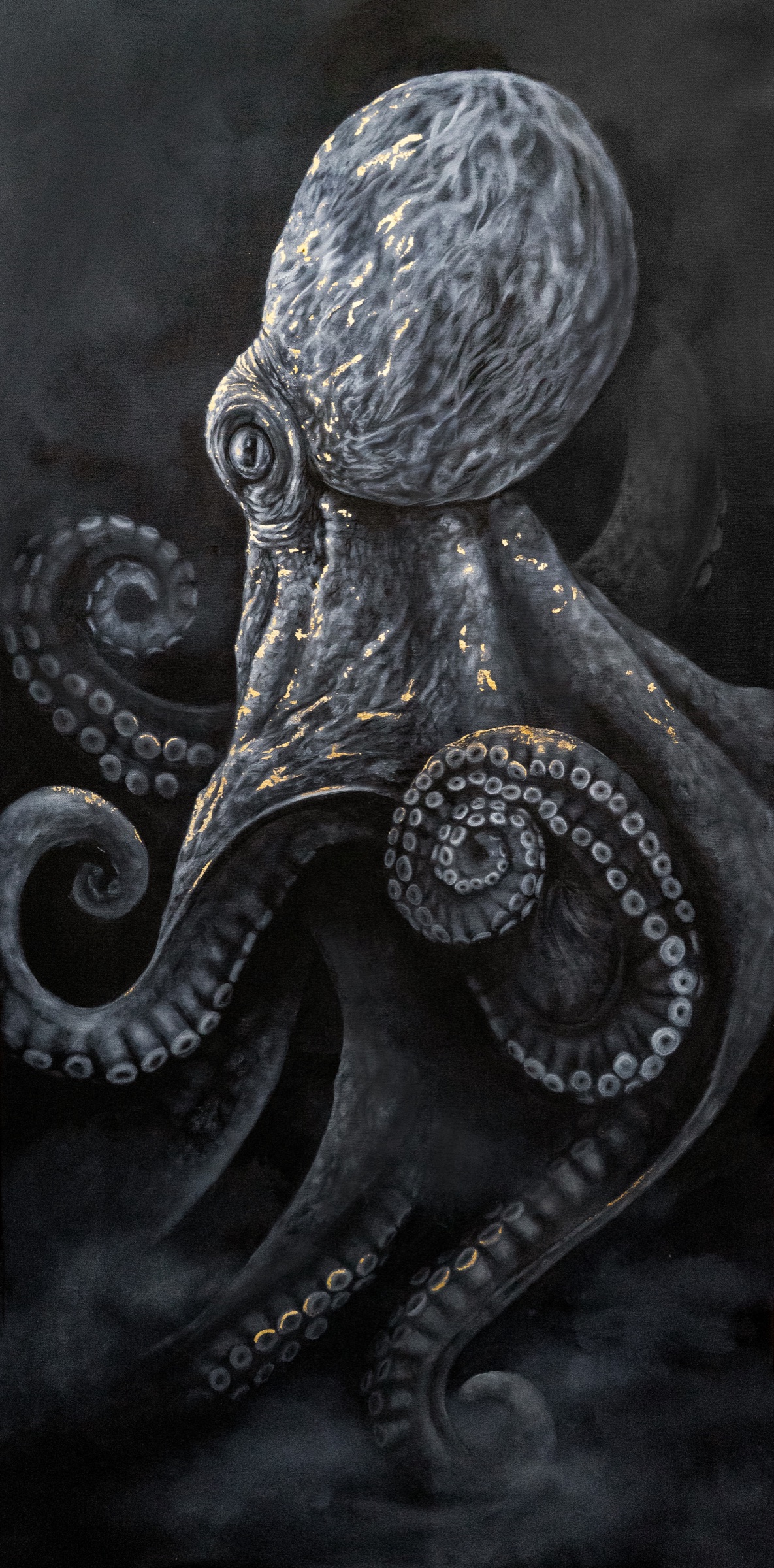 Perspicacious, gold-leaf wildlife artwork by Ashley Rader
